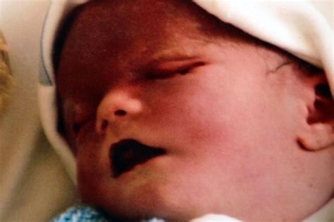 In addition to standard smoke detectors, you can choose from a large amount of products that look quite similar at first. Mum who smoked during pregnancy and lost 2 babies warns ...