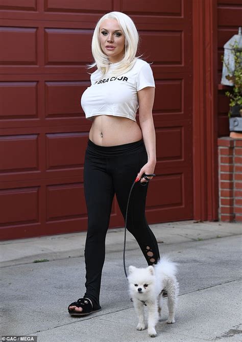 Courtney Stodden Shows Off Tummy As She Takes Her Dog For A Walk
