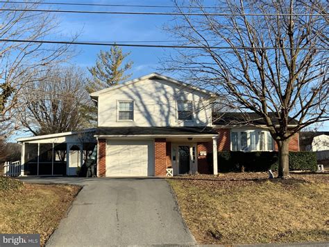 902 New York Ave, Martinsburg, WV 25401 | Trulia