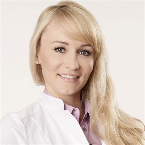 Dr Carolin Markgraf Fachärztin Kinder Und Jugendmedizin