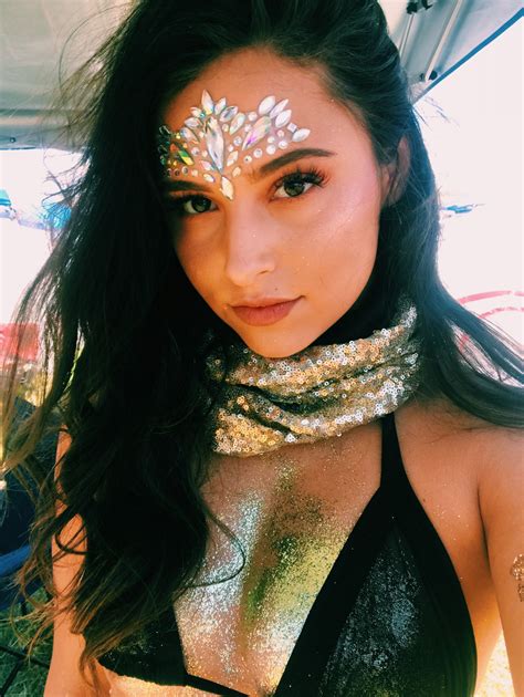 Pin by Brooke Beeler on Rave | Carnival face paint, Face, Face paint