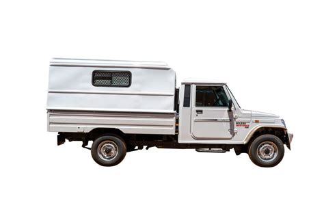 Ford ranger ek lifestyle pickup truck hai or iske kaafi features. Mahindra Canopies - Kiwi Group™