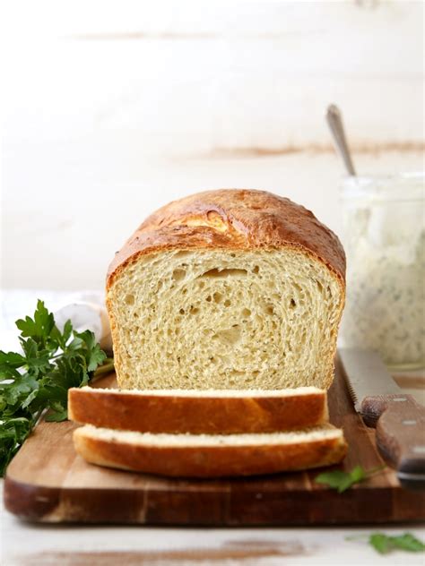Buttermilk Ranch Sandwich Bread - Completely Delicious