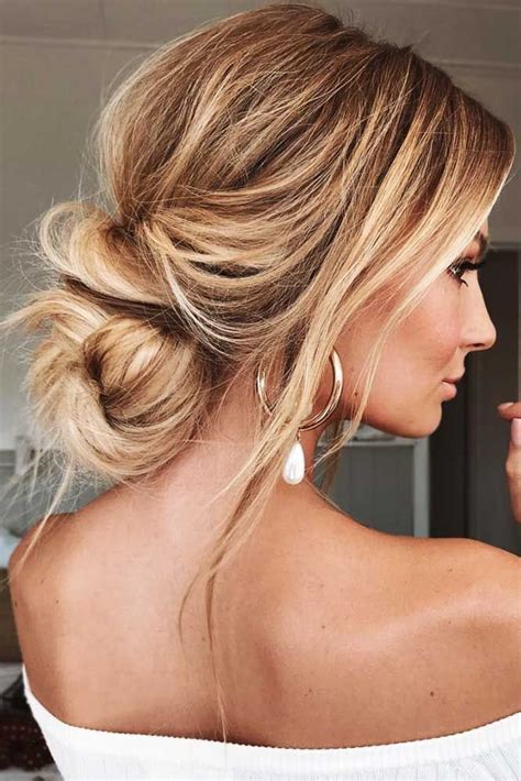 Loose Updo Hairstyle For Prom Hair Styles Chic Hairstyles Messy