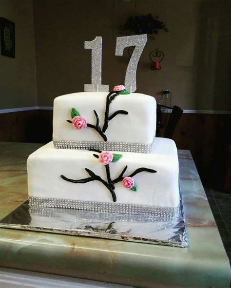 27 Brilliant Picture Of 17th Birthday Cake 17