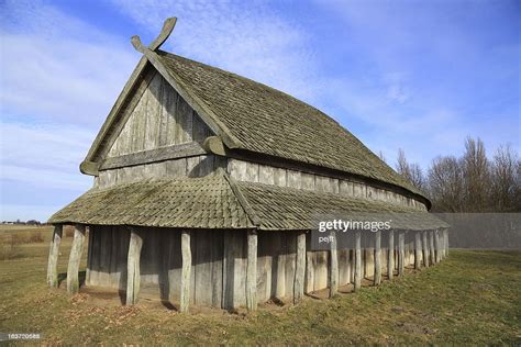 This will ensure that all of the bottom pieces are touching the ground, and therefore, have good strength. Viking Longhouse At Trelleborg Circular Fort Denmark High-Res Stock Photo - Getty Images