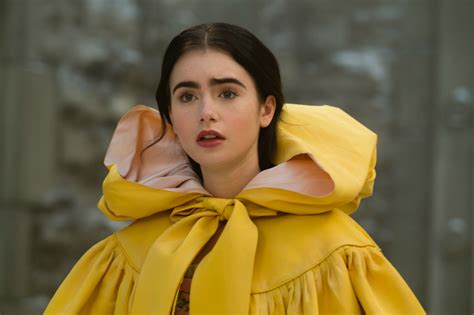 Lovely Lily Collins Posts Tagged Snow White In 2020 Lily Collins