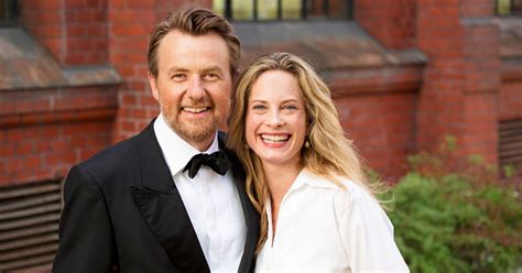 ‹ back to skavlan surname. Babylycka för Maria Bonnevie och Fredrik Skavlan! | Svensk ...
