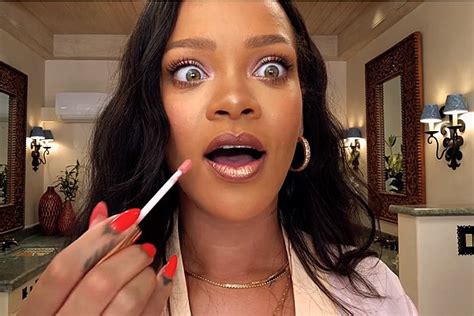 10 Relatable Moments From Rihannas Makeup Tutorial