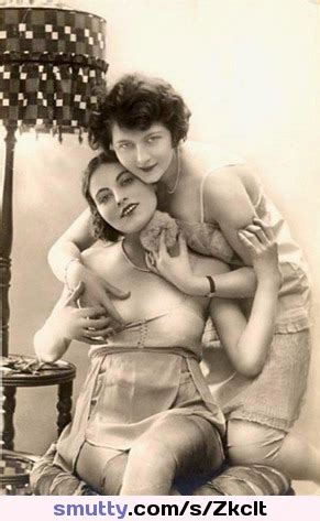 BlackAndWhite Vintage Vintageporn Retro Retroporn Lesbians 1920s