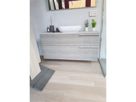 Mobile da bagno sospeso 60 cm grigio rettangolo a vista per lavabo d appoggio. Mobile arredo bagno Sospeso Cerasa Mobile sospeso con top ...