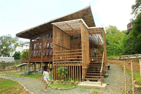 buat rumah  bambu  yuk    total biayanya murah