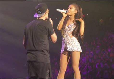 Justin Bieber And Ariana Grande Perform Together Megan Ciampo