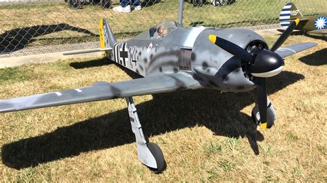 Top Flite Giant Scale Focke Wulf Fw 190 Wwii Rc Plane At Warbirds Over