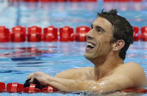 He won a total of 28 medals by competing in five olympics in swimming. Michael Phelps: Die Rückkehr des Schwimm-Titanen ...
