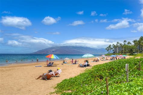 Beach Close By Relax And Enjoy The Sunshine At Kamaole Beach