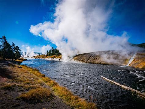 Download Yellowstone National Park Firehole River Wallpaper