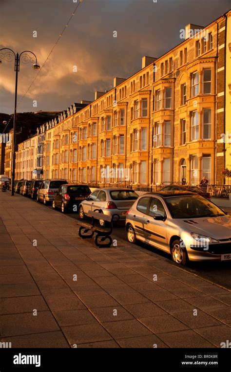 Seafront Evening Hi Res Stock Photography And Images Alamy
