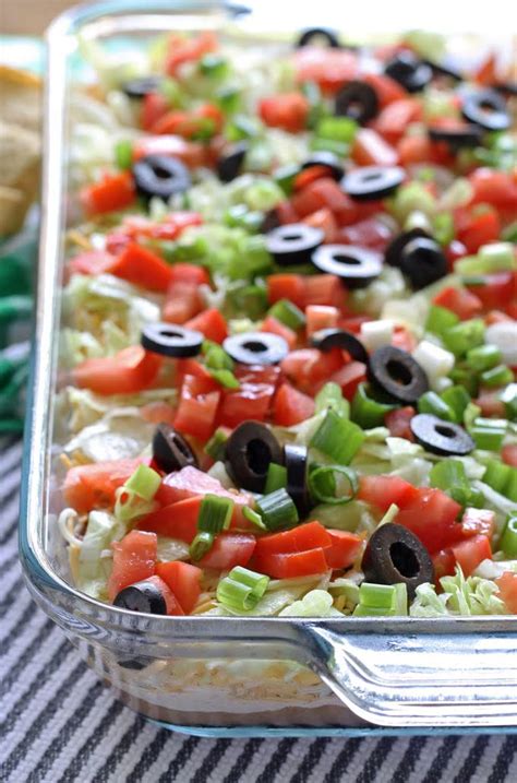 10 Best Taco Dip With Ground Beef Sour Cream And Cheese Recipes