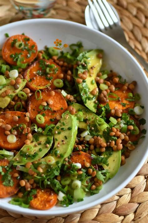 Vous cherchez des recettes pour plat chaud ? ASSIETTE CHAUDE & FROIDE DE LENTILLES, PATATE DOUCE SAUTÉE ...