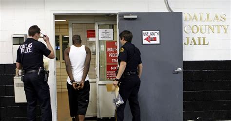 Slow Booking Process At County Jail Frustrates Dallas Police News