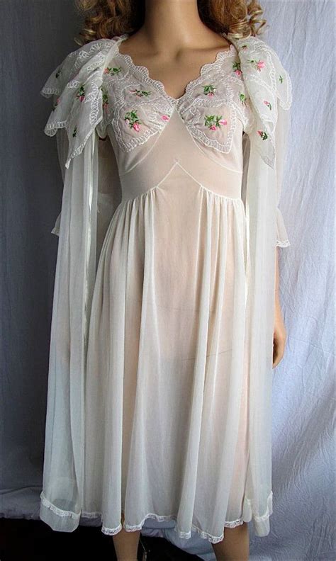 Vintage Peignoir Nightgown Set Xssm Bridal Lingerie Honeymoon Lingerie