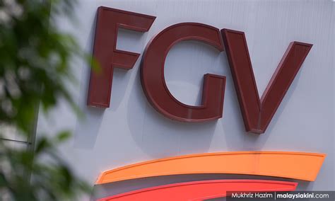 Translation of dewan pengurus in english. Bekas pengurus besar FGV didakwa setuju terima rasuah RM10,000