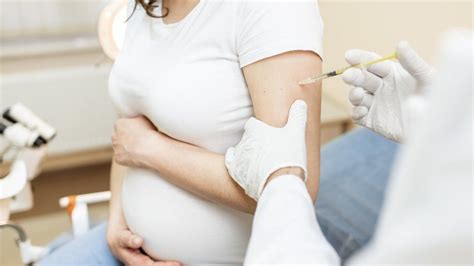 Covid 19 Walk In Vaccine Clinic For Pregnant Women Launched Bbc News