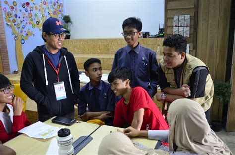 User boaldinaq4q uploaded this islamic relief malaysia logo brand font png png image on june 6, 2019, 11:48 pm. Shaping Youths to Become Human | Islamic Relief Malaysia