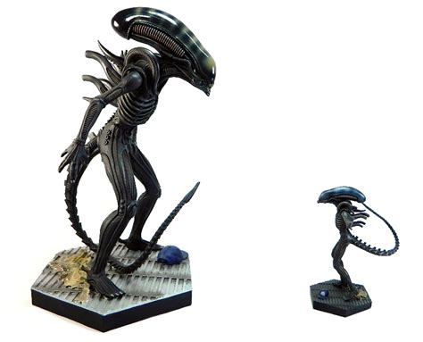 Advance Review Eaglemoss Mega Scale Alien Xenomorph Statue