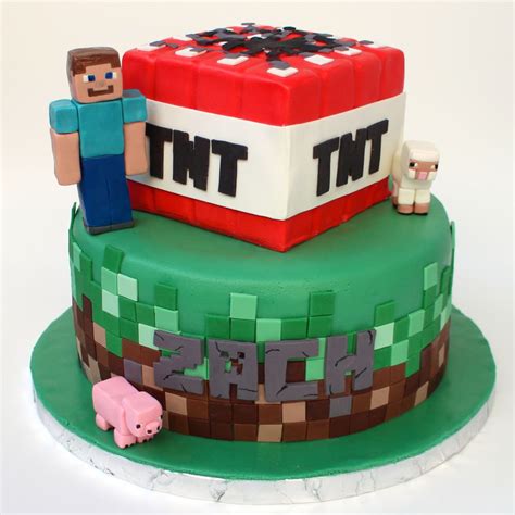 minecraft cake both tiers are vanilla cake with vanilla buttercream covered in fondant the