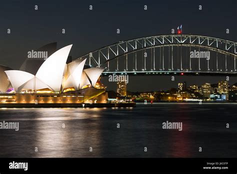 Sydney Skyline Night Twilight Skyline Hi Res Stock Photography And