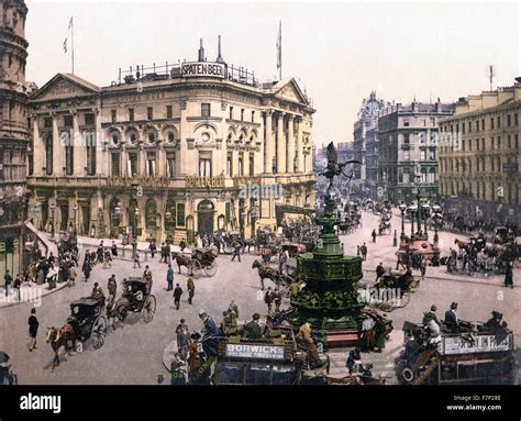 Piccadilly Circus London England 1890 Stock Photo