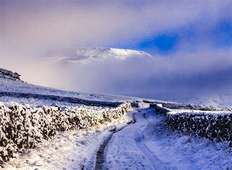 A Winter Climb Of Ingleborough Yorkshire Dales Baldhiker