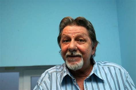 A fost atât de aproape de publicul său, încât cu. Poze Sebastian Papaiani - Actor - Poza 18 din 32 ...