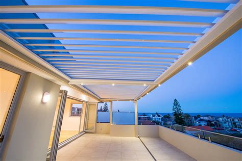 Opening Roof Or Retractable Roof Which Is Right For You Outdoor Roofs