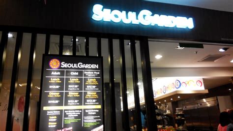 Seoul garden di kinta city ipoh, sangat berbaloi dan pendapat saya agak murah , pelbagai pilihan sup dan makanan di sediakan. Food Review: Seoul Garden - Azwar Syuhada