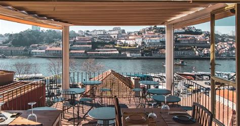 Les Meilleurs Rooftop Bars De Porto All About Portugal