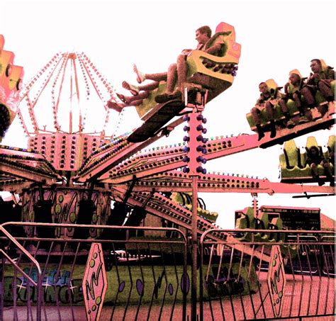 pin by mr pin terest on carnival carnival rides carnival amusement park