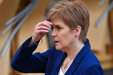 Nicola sturgeon has said there are no excuses for her breach of covid rules after she removed making the apology ahead of the final session of first minister's questions for 2020, sturgeon said: Nicola Sturgeon update: what did the First Minister say ...