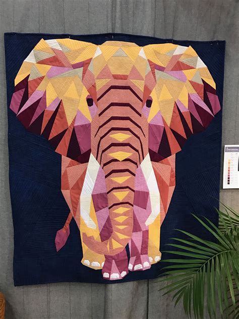Elephant Quilt Paper Piecing Quilts Art Quilts Patchwork Quilts