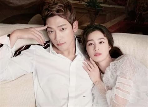 He debuted in 2002 under jyp entertainment. Rain, Kim Tae Hee expecting first child