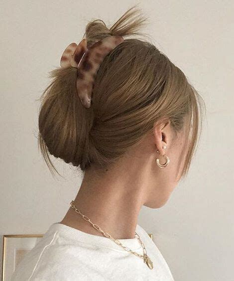 The Ultimate Guide To Claw Clips Howtowear Fashion Clip Hairstyles