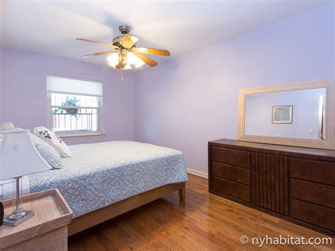 1 bedroom apartment with nice view for rent in briarwood, queens, nyc for $1500 per month pet friendly 2 short blocks to e & f express subways equipment. New York Apartment: 3 Bedroom Apartment Rental in Jackson ...