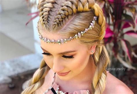 41 easy cute hairstyles for little girls koees blog. Princess Hairstyles: The 26 Most Charming Ideas for 2020