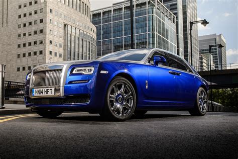 Der Chirurg Katastrophal Treiber Rolls Royce Ghost 2020 Henne Sowjet Sarkom