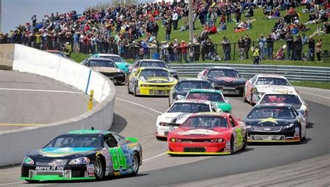 A yellow flag means nascar officials have called a caution period because an accident or debris on the track makes driving conditions dangerous. Canadian Tire Motorsport Park | Motorsport, Nascar ...