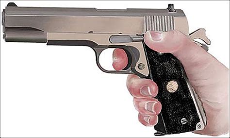 Gripping a Mk II - GunTalk-Online.com