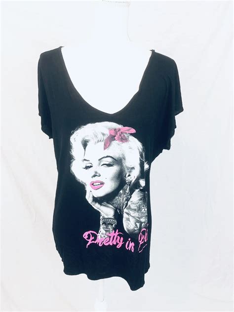 Vintage 80s Pretty In Pink Marilyn Monroe Tee Shirt S Gem