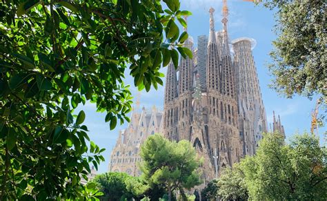 A Complete Guide For Visiting The Sagrada Família In Barcelona Blog